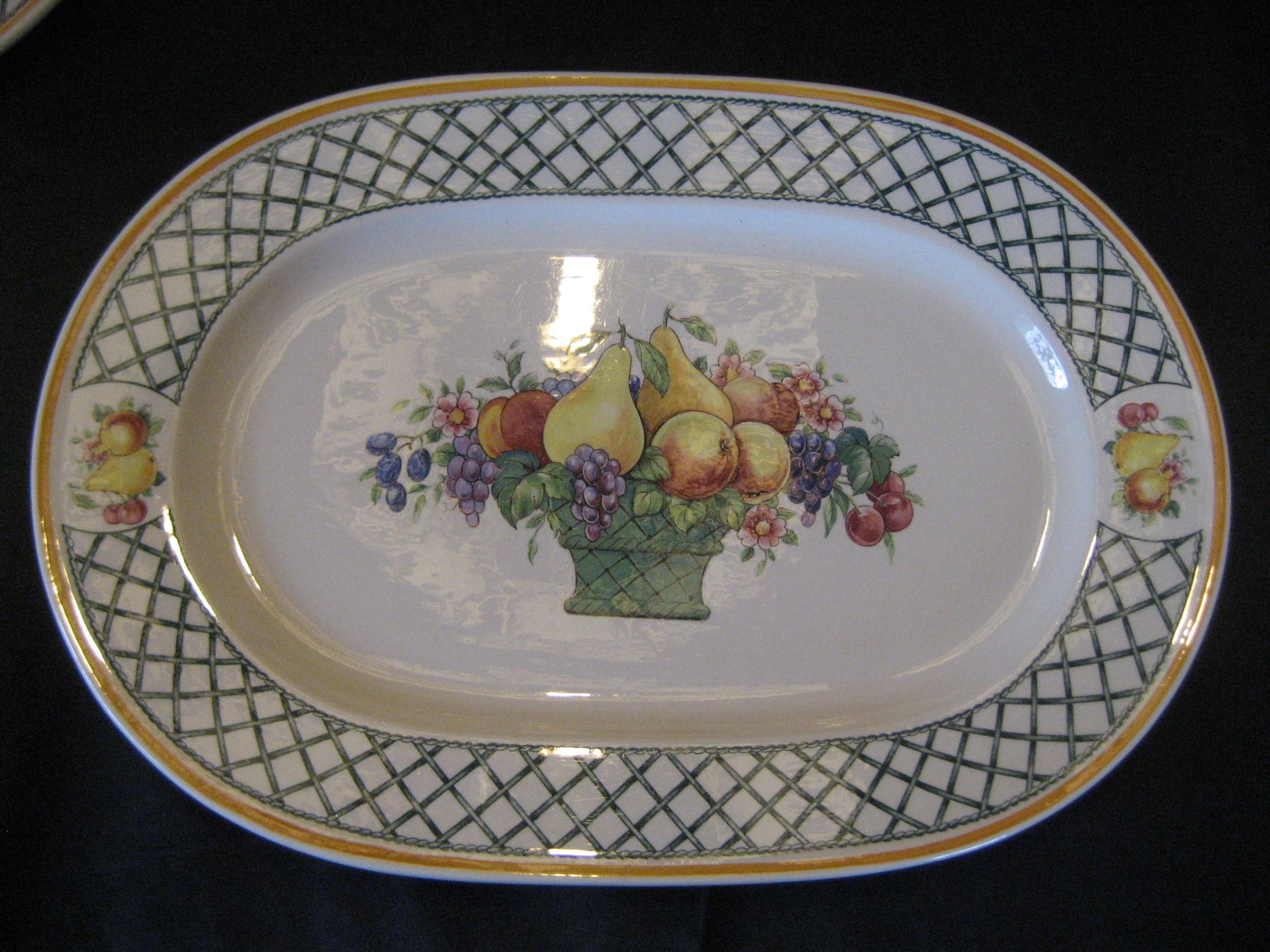 mittlere ovale Platte l: 33,5 cm Basket