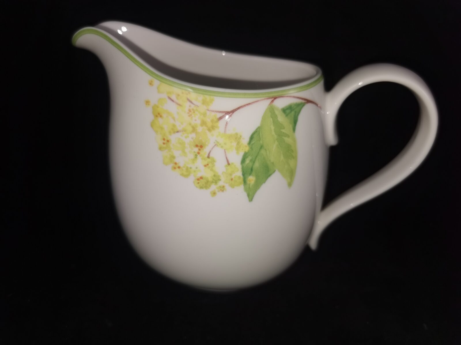 Saftkrug Green Garland h: 13 cm V&B