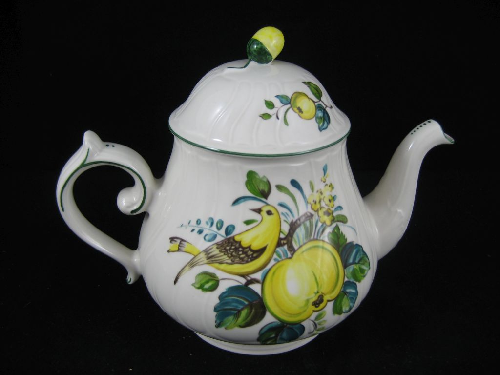 große Teekanne Jamaica mit Deckel und Cut